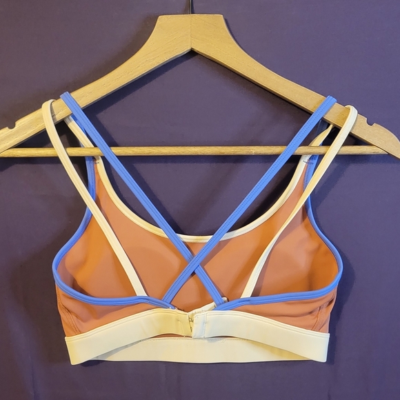 Offline By Aerie Multicolor Strappy Sports Bra. Size S - Picture 2 of 4
